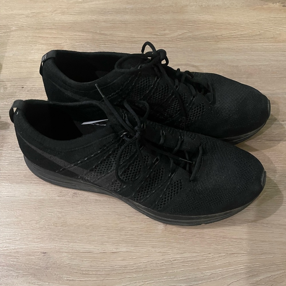 Nike Flyknit Trainer Sz 12 all black